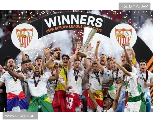 塞维利亚与国际球队的巅峰对决精彩回顾与赛后分析